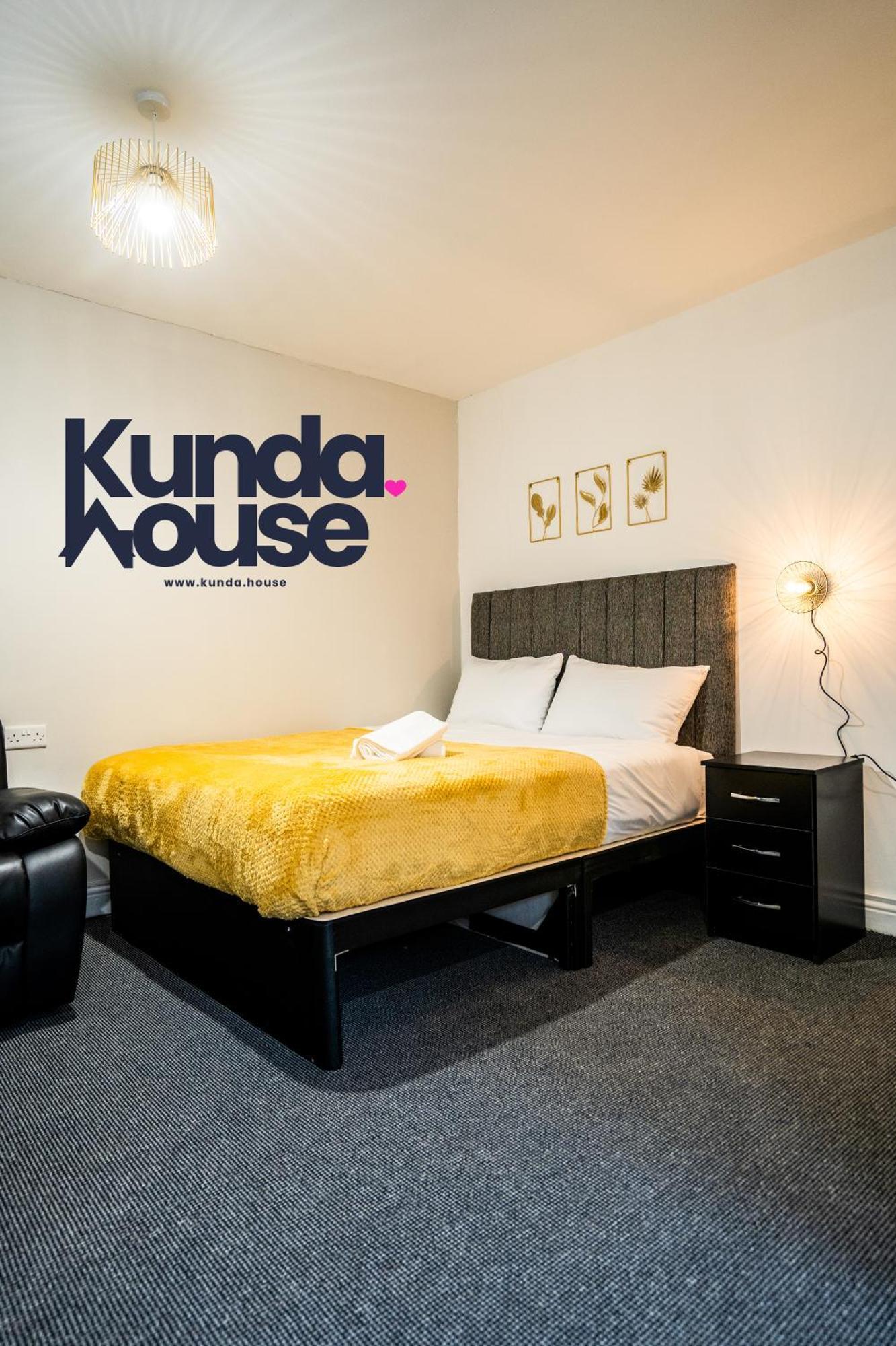 Kunda House In Tyseley Lägenhet Birmingham Exteriör bild